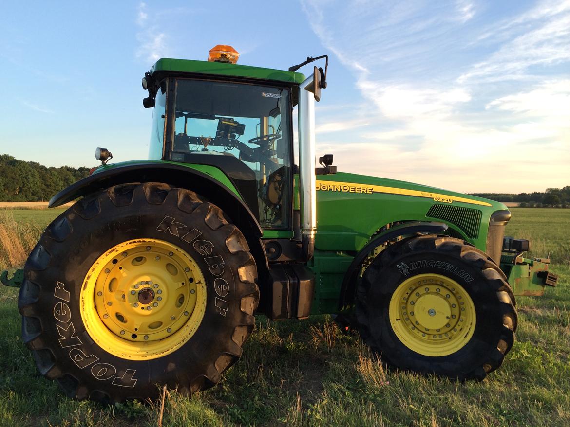 John Deere 8220 - Røret er lavet af Bjarke K herinde og efterfælgende elektropoleret :) billede 3