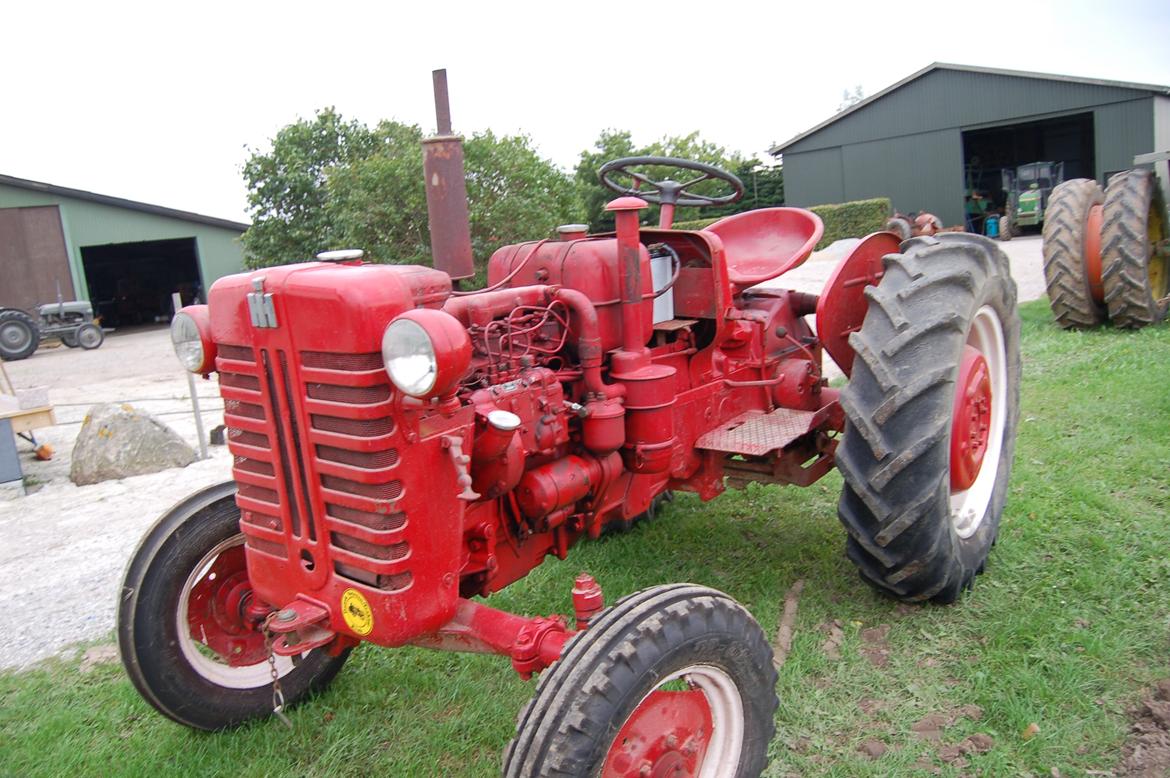 McCormick IH 324 billede 2