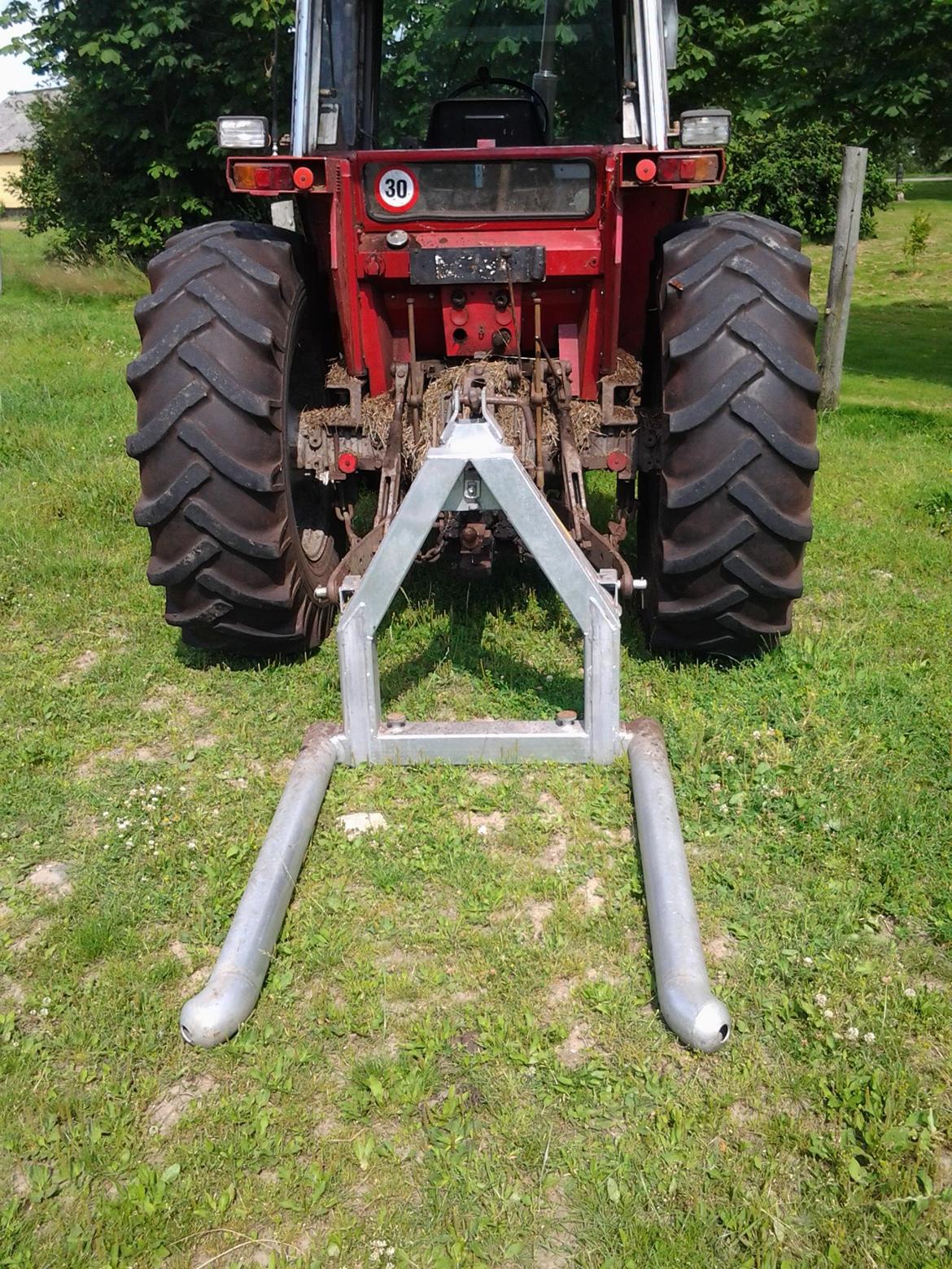 Massey Ferguson 575 - Samlede ca. 80 baller med den her balletang vi havde lånt af Sindet wraphø (min gamle chef) billede 21