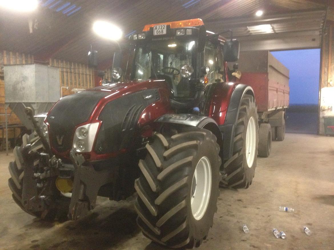 Valtra T 213 Versu billede 36