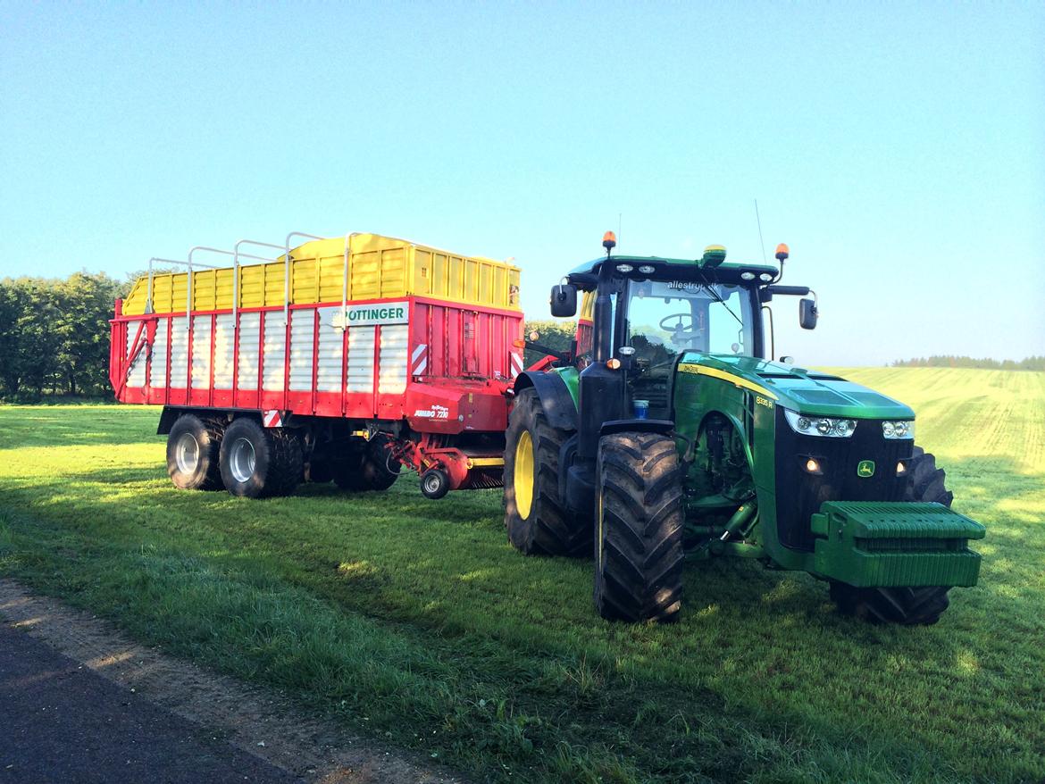 John Deere 8335R billede 4