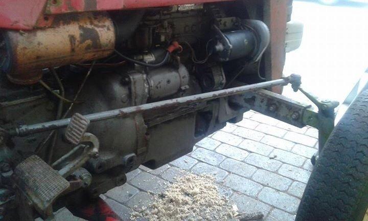Massey Ferguson 135 billede 6