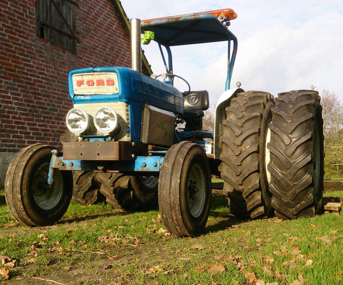 Ford 4000 billede 17