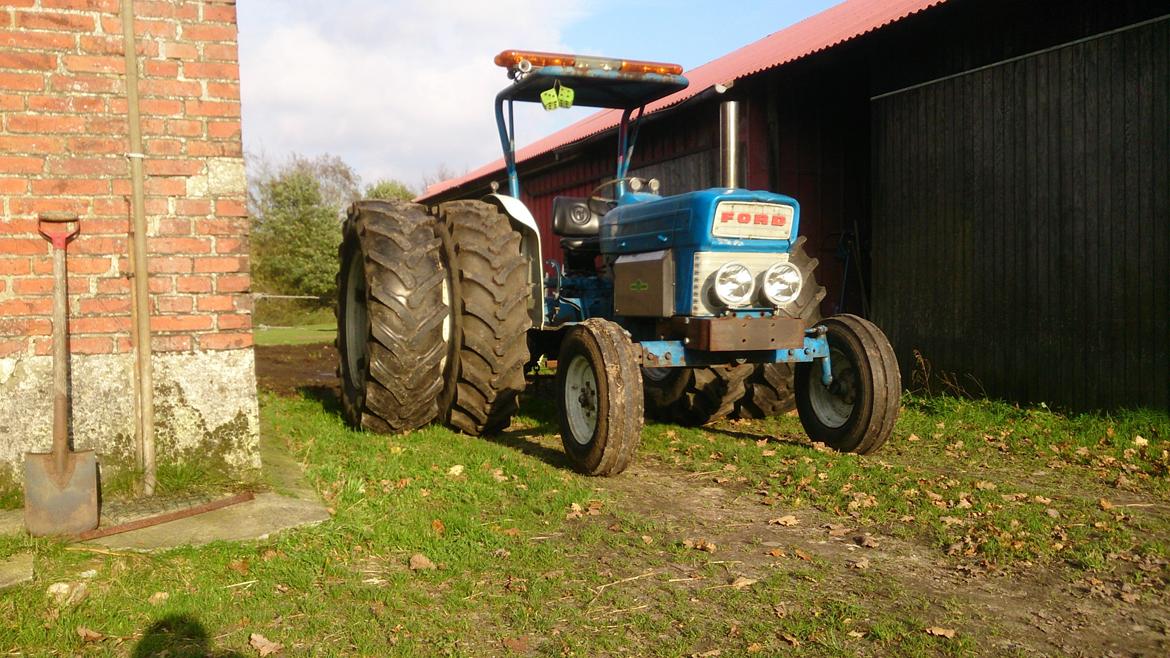 Ford 4000 billede 16