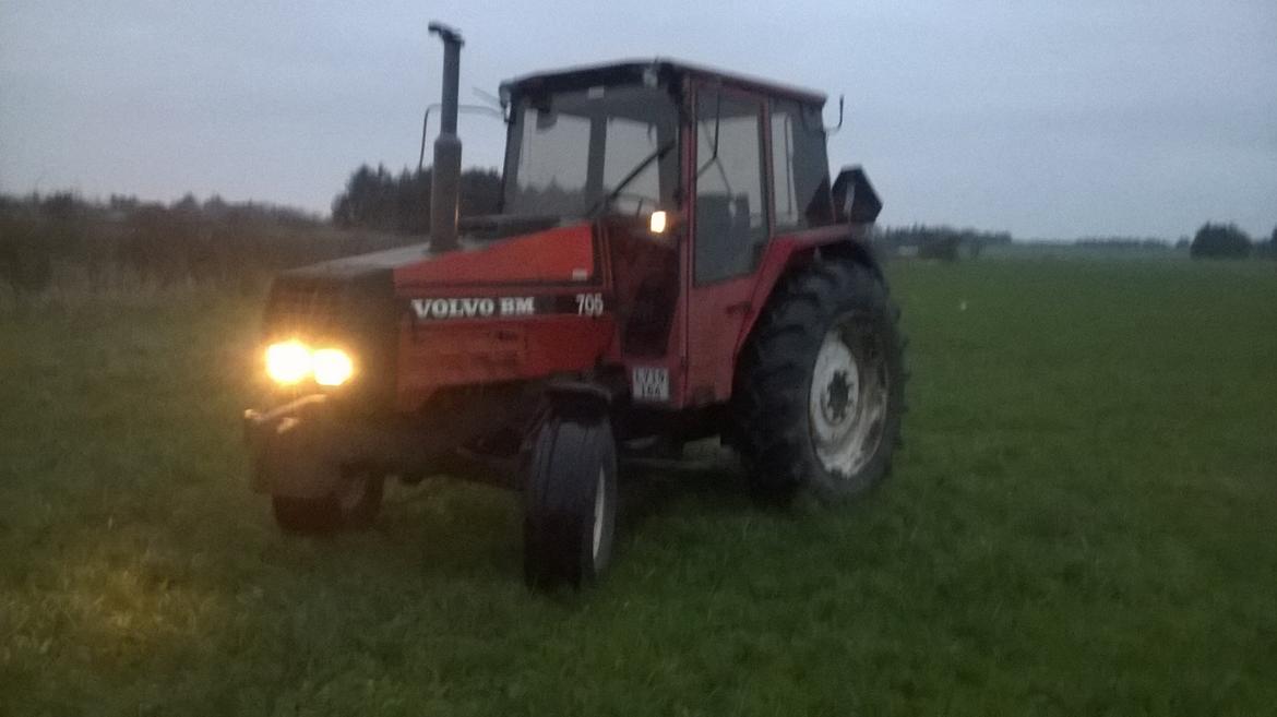 Valmet 705 billede 1