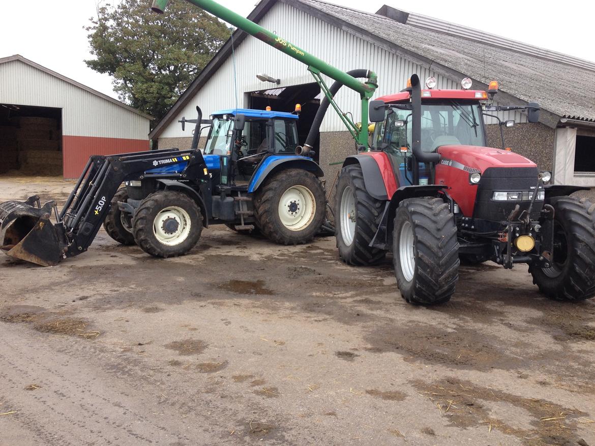 New Holland TM 135 SS (Solgt)  - Så bliver der pumpet gylle ;) Maskinstaions MXM190 :) billede 36