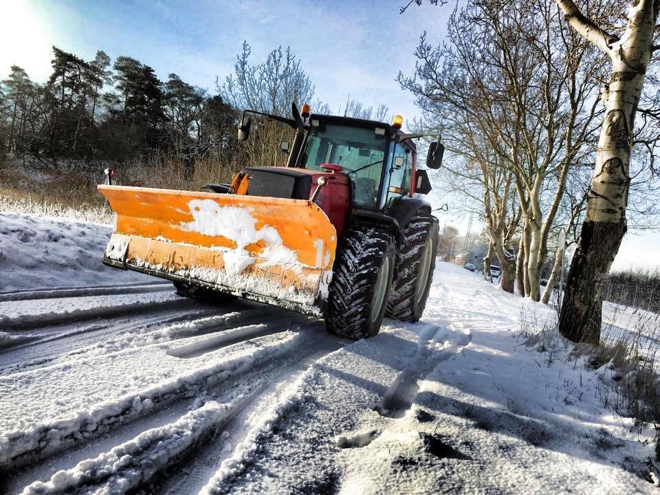 Valtra 8150 - Den smule sne der kom i December 2014, blev nydt! billede 12