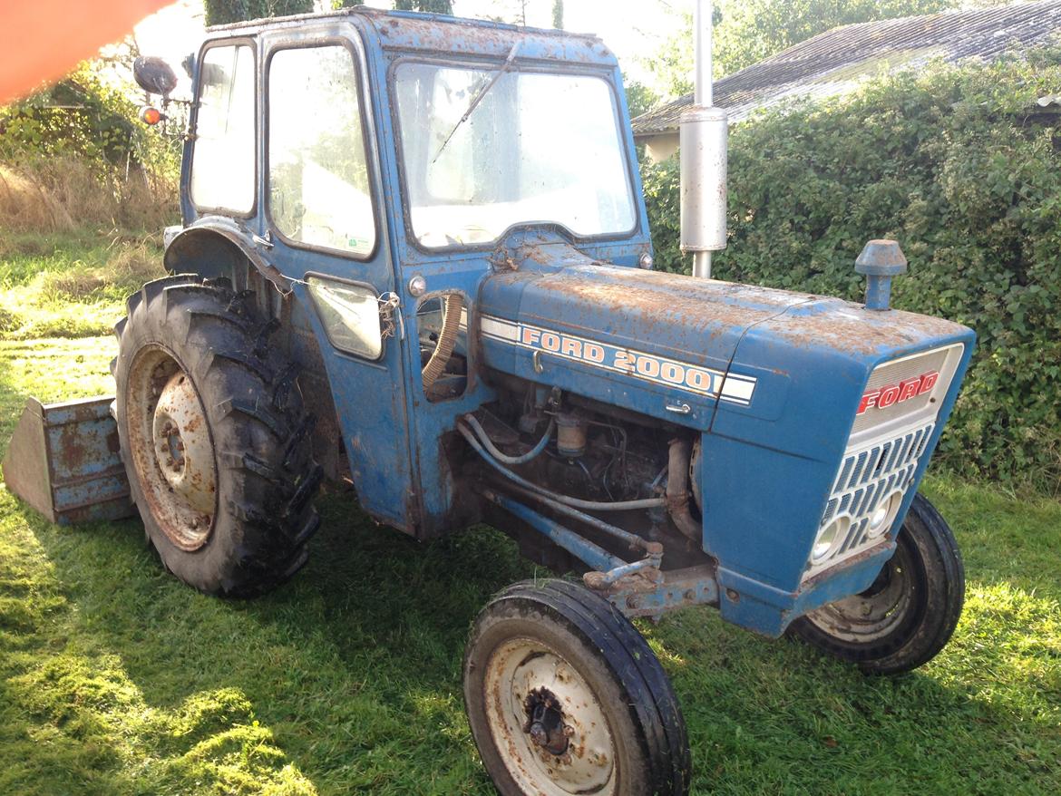 Ford 2000 billede 1