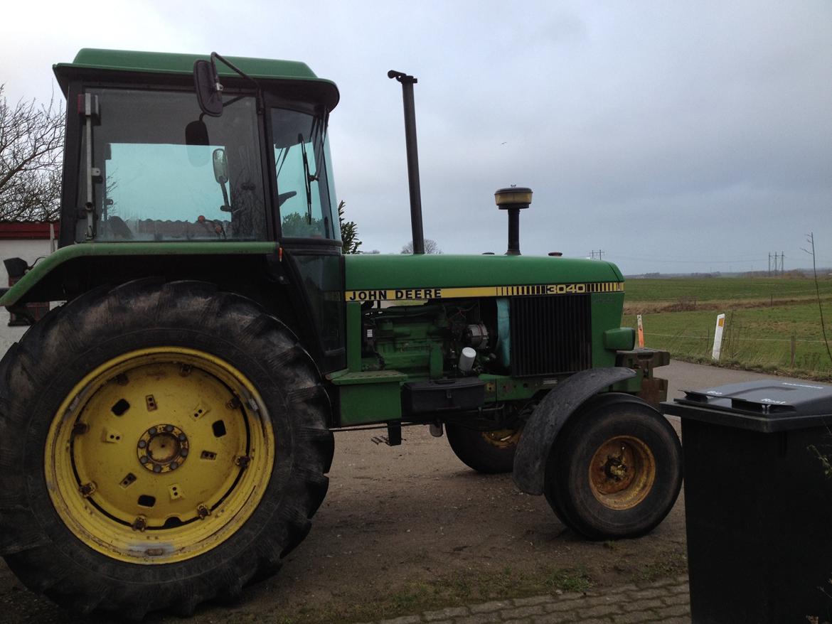 John Deere 3040 billede 3