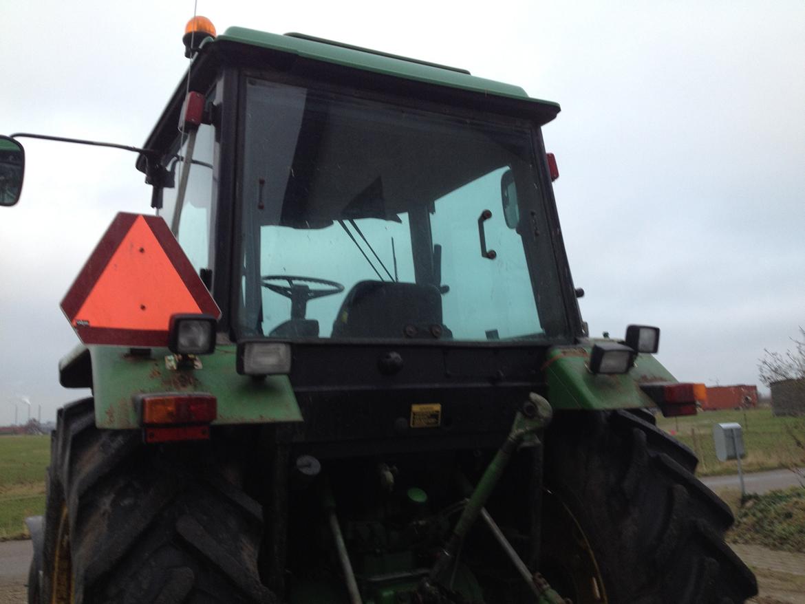 John Deere 3040 billede 9
