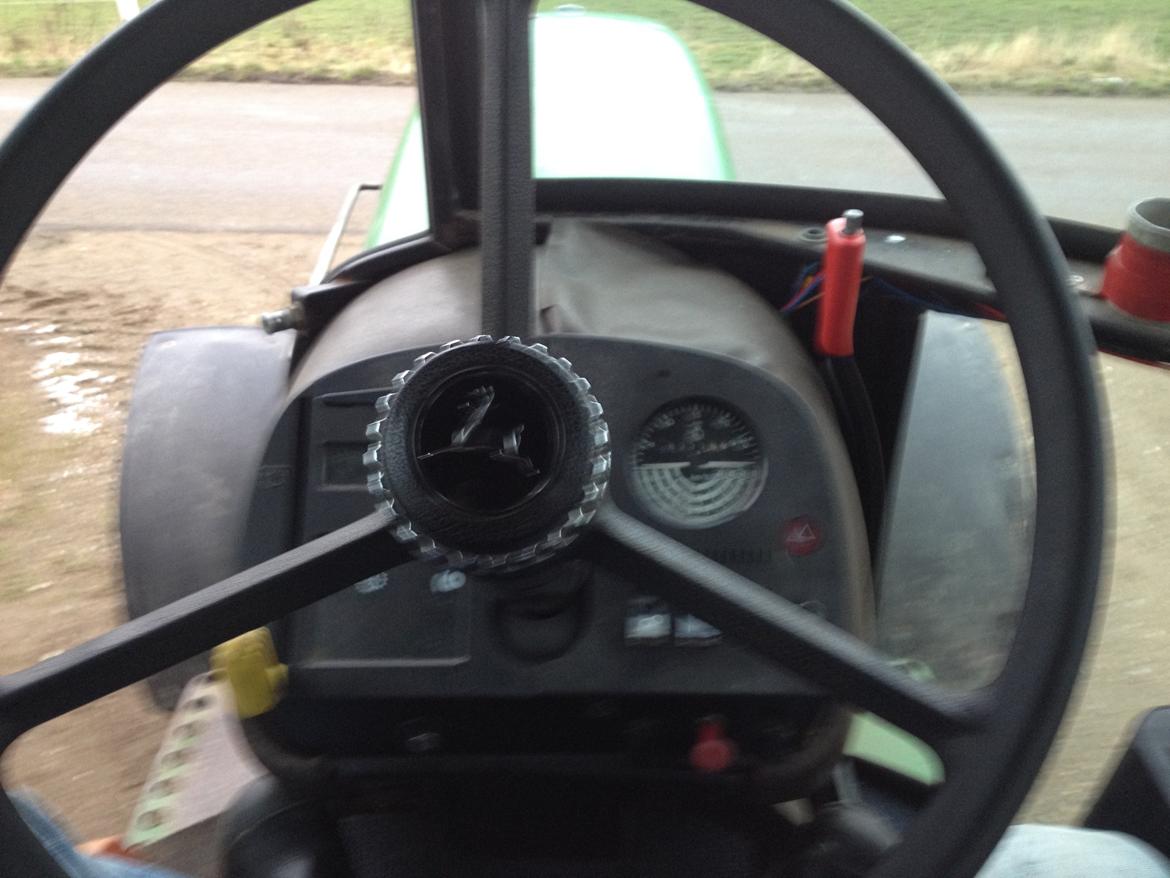 John Deere 3040 billede 11