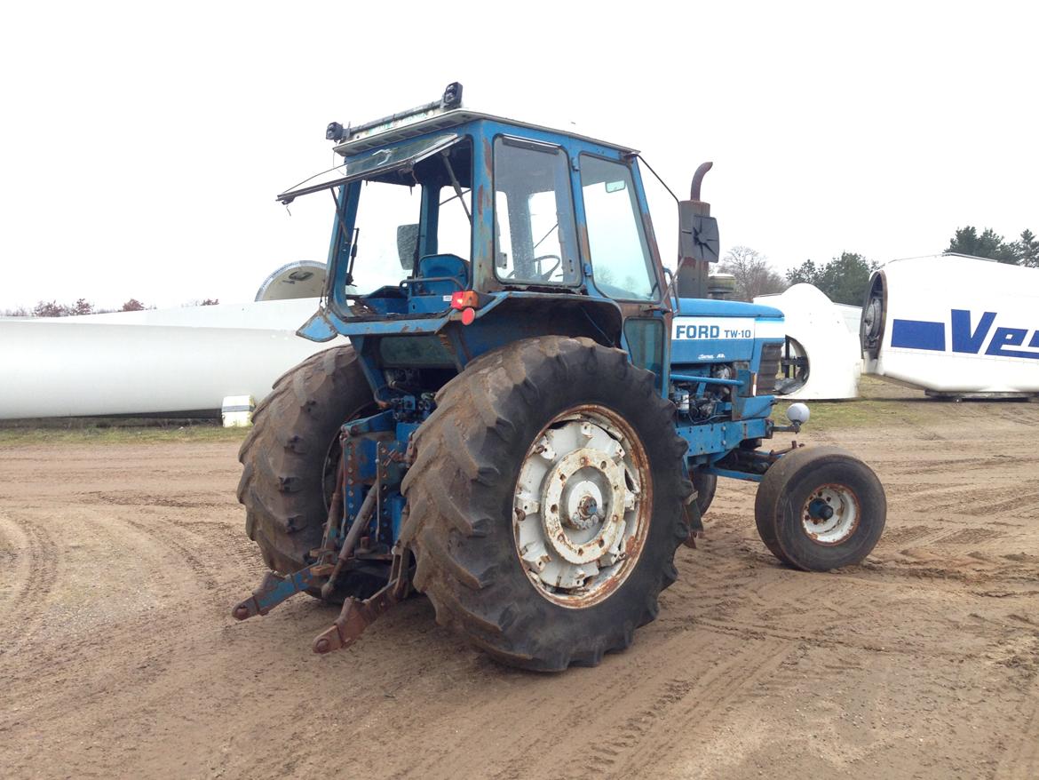 Ford TW 10 - Det er så den pæne side, da den er grim, men den virker billede 4