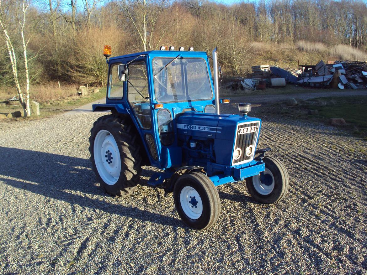 Ford 4600 (SOLGT) billede 1