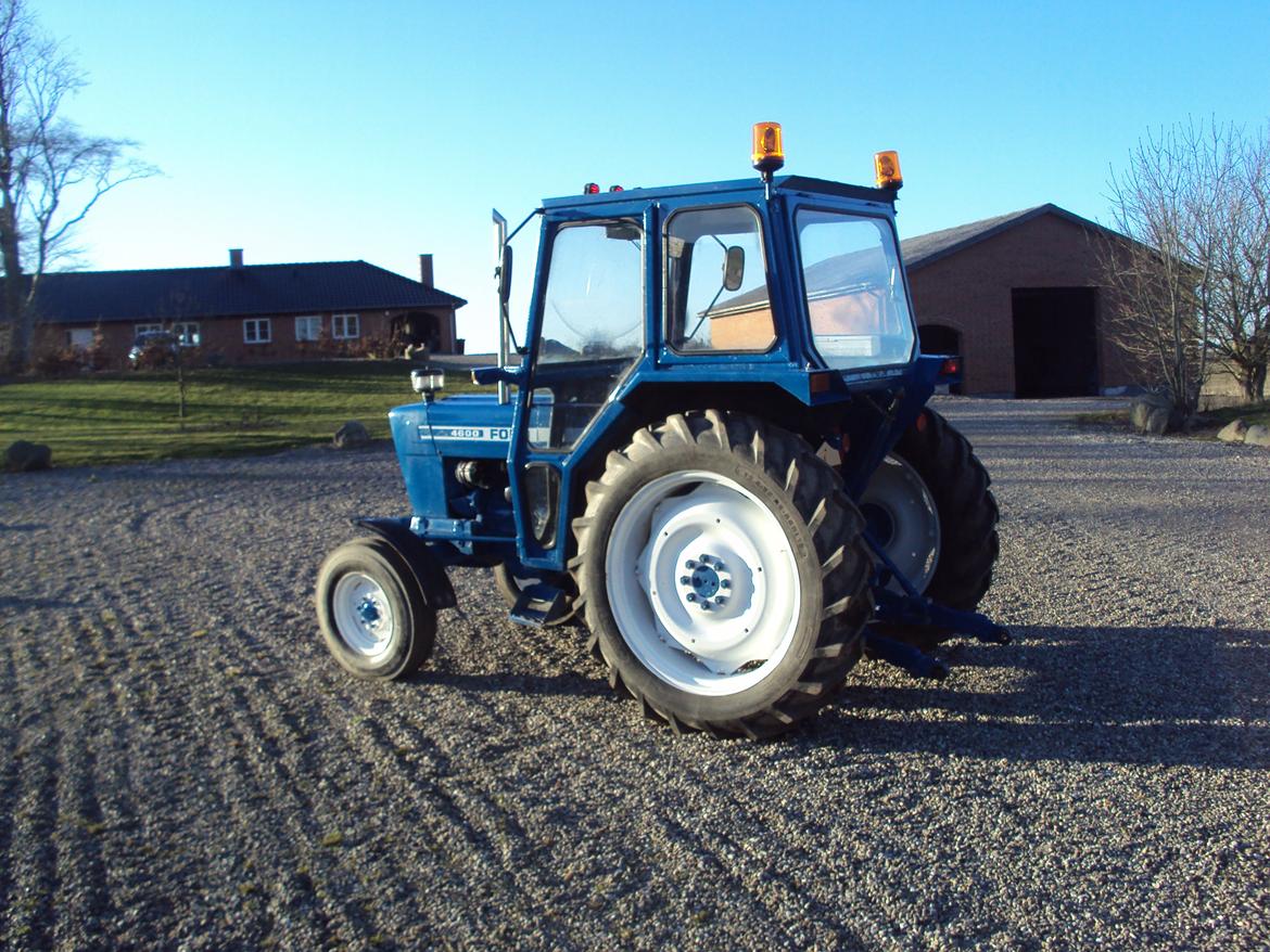 Ford 4600 (SOLGT) billede 3