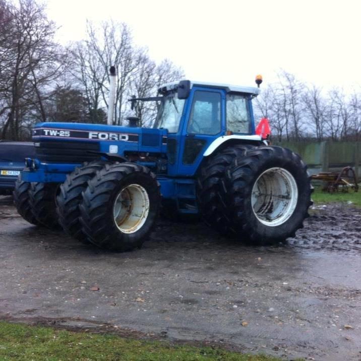 Ford tw 25 billede 3