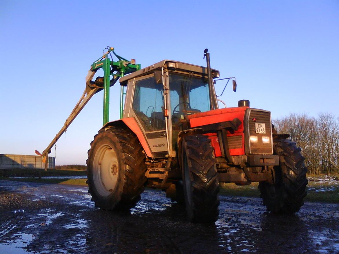 Massey Ferguson 3070 - Før den blev malet - falmet. billede 6