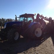 New Holland T7060 (Tidl. chauffør)