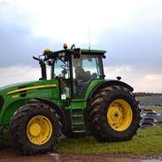 John Deere 7930