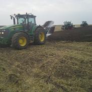 John Deere 7930