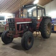 International Harvester 1055 comfort 2000