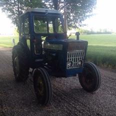 Ford 3000