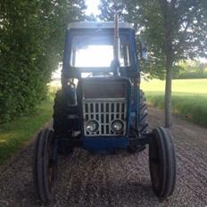 Ford 3000