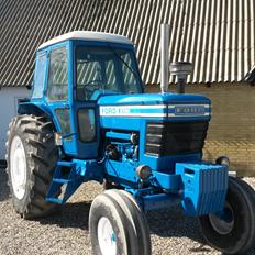 Ford 8700