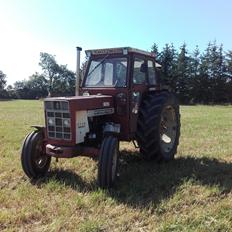 Case IH 824