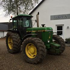 John Deere 4240S