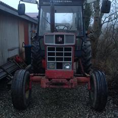 International Harvester 955