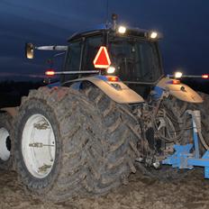 New Holland TM 190