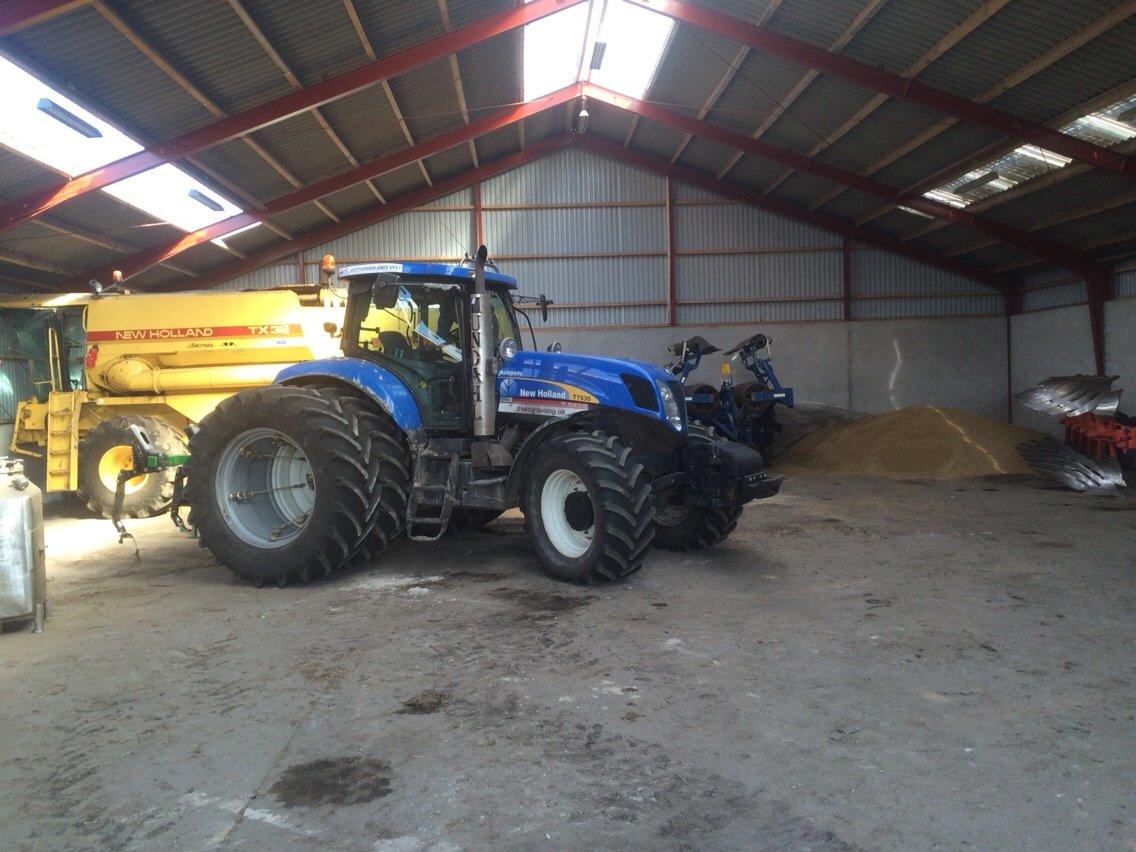 New Holland T7030 billede 37