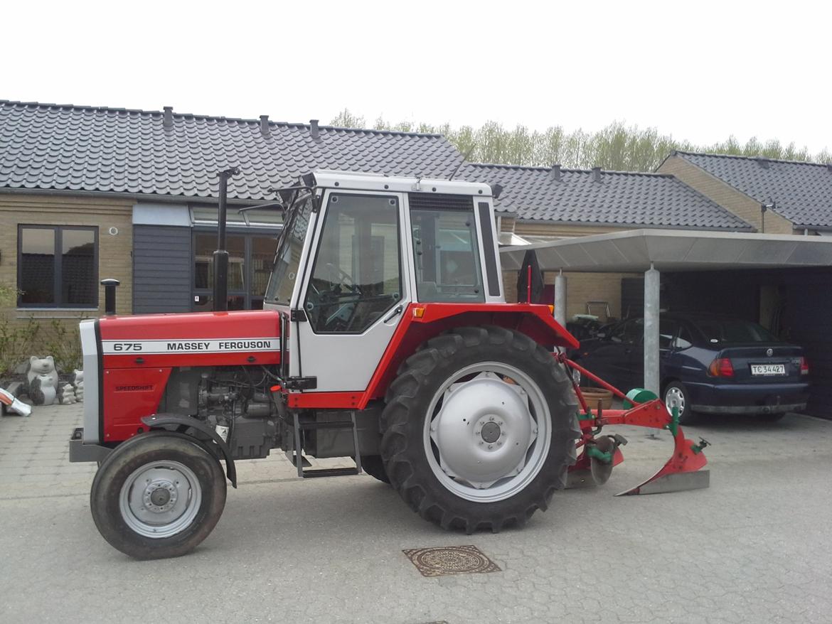 Massey Ferguson 675 billede 10