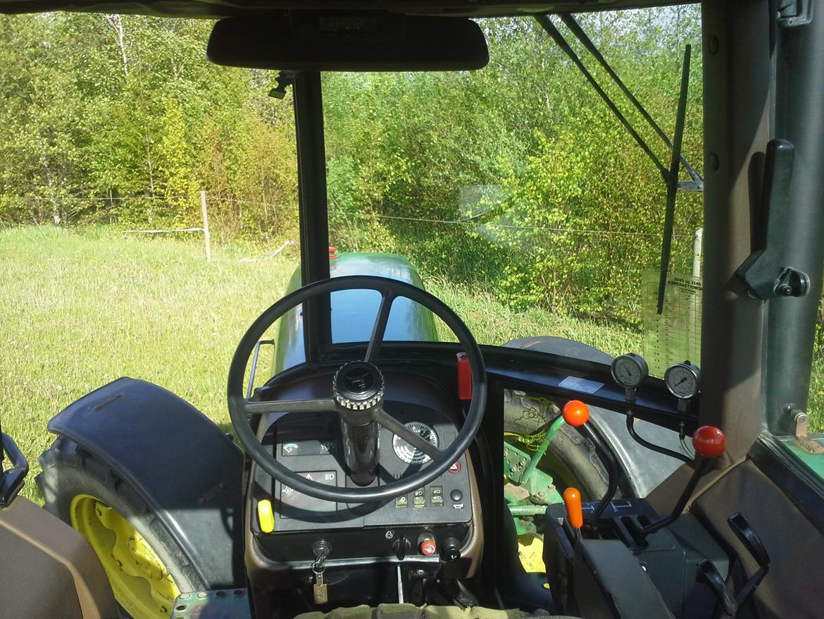 John Deere 3140 billede 6