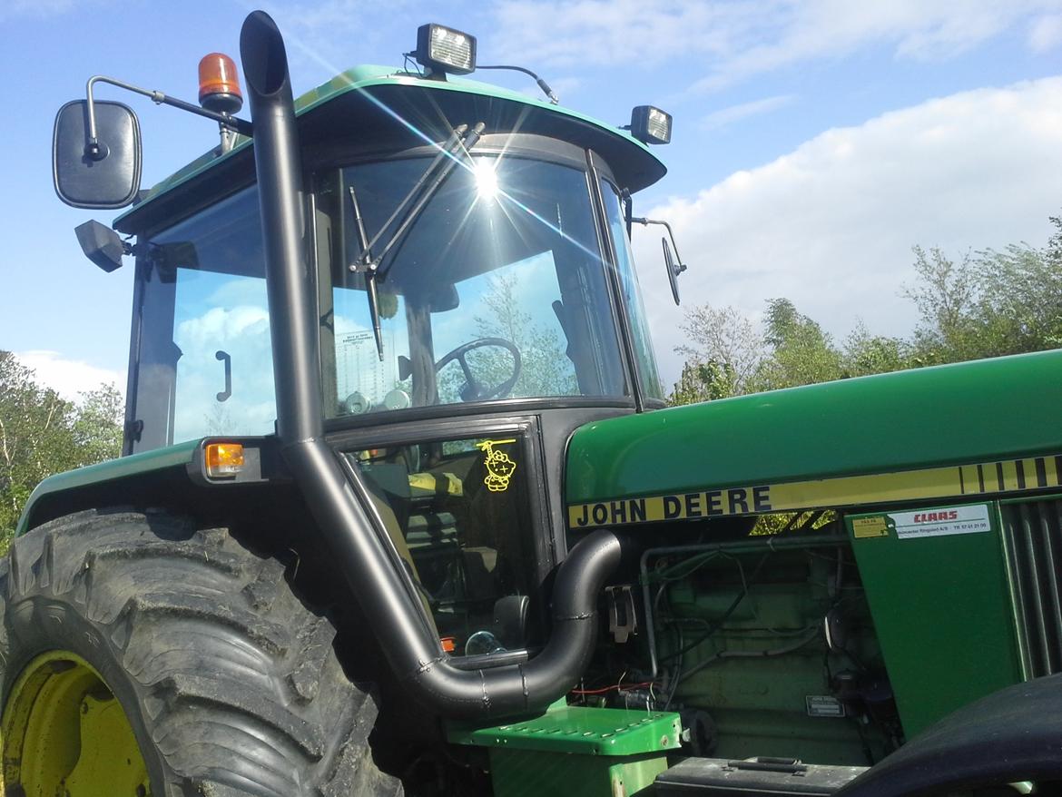 John Deere 3140 - færdig lavet og ny malet pipe ;D  billede 4