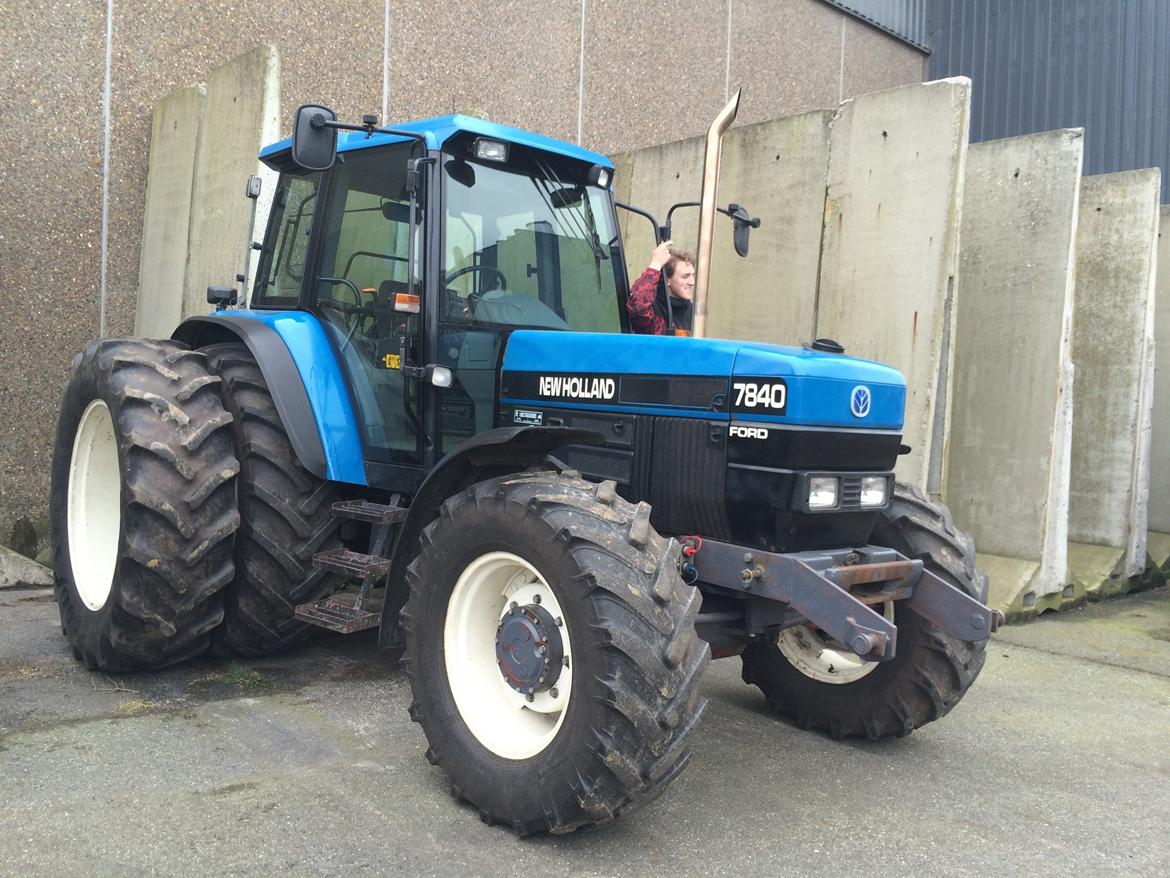 New Holland 7840 SLE - træk til dalager billede 14