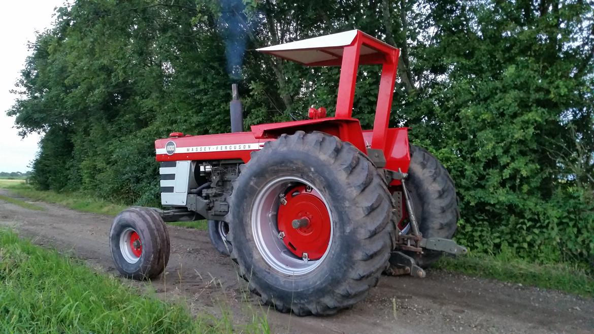 Massey Ferguson 1100 billede 2