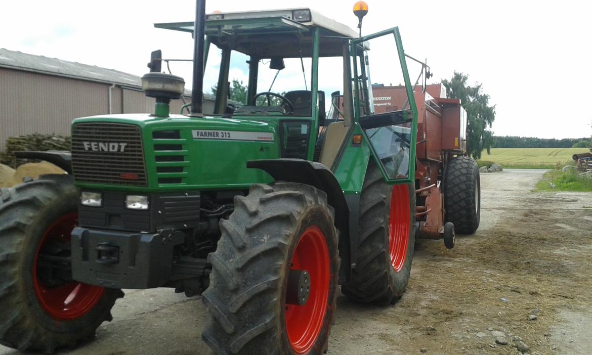 Fendt 312 Farmer billede 21