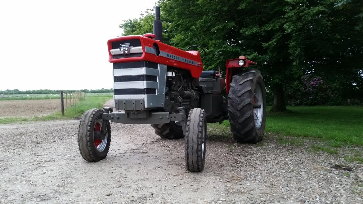 Massey Ferguson 1100 billede 4