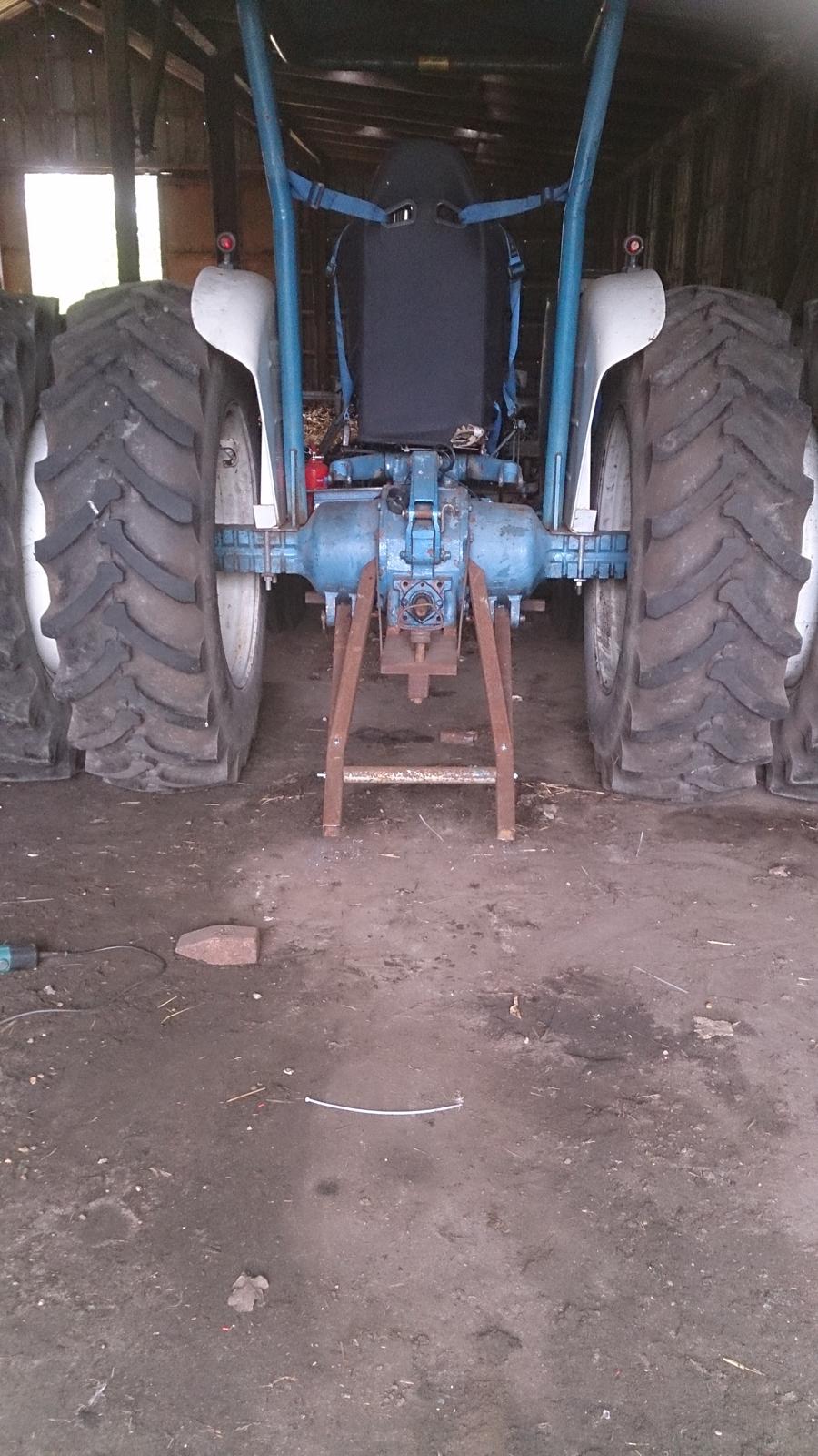 Ford 4000 - projekt tilstænger :) billede 36
