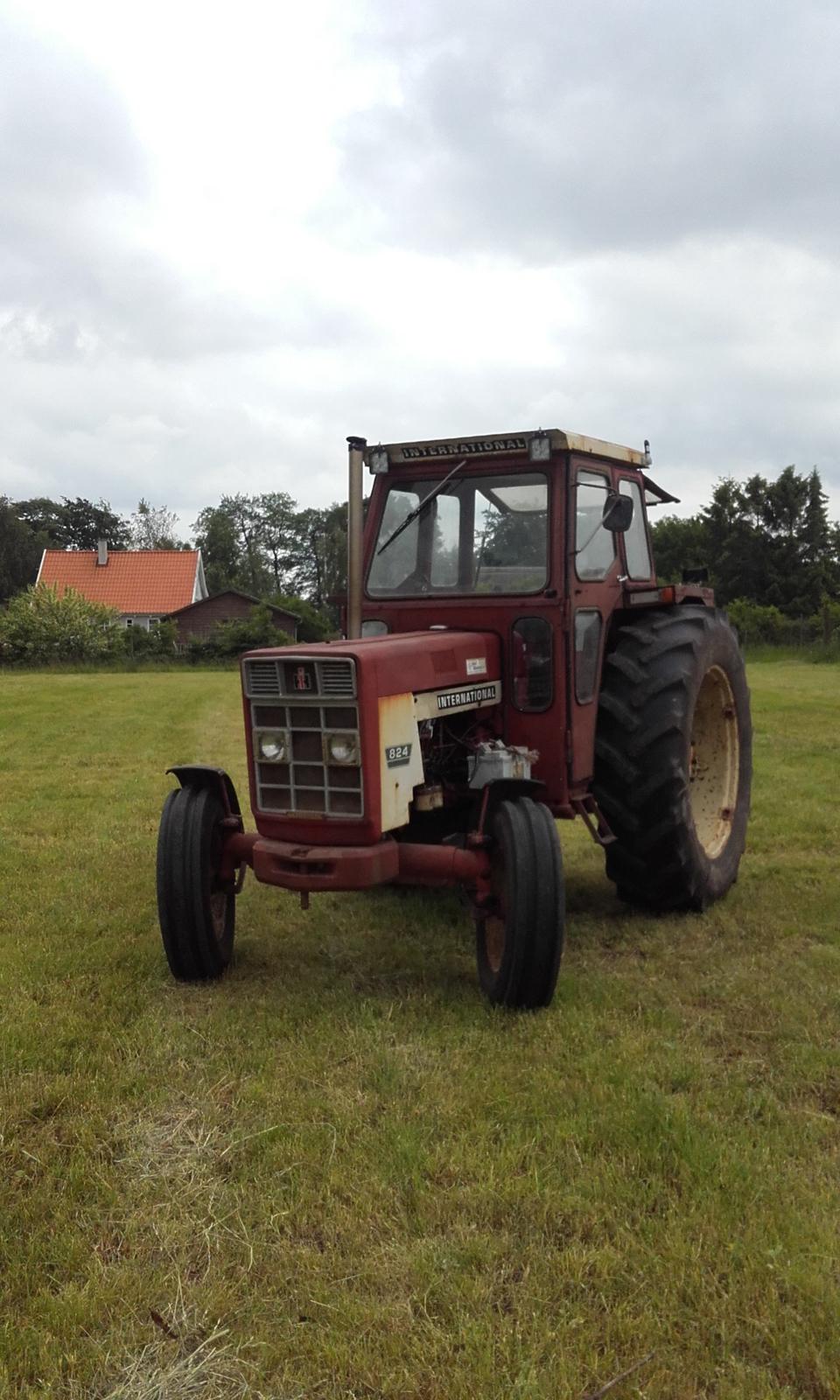 Case IH 824 billede 1