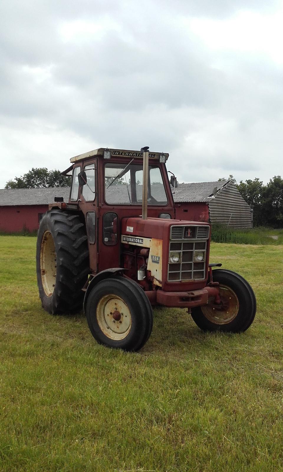 Case IH 824 billede 2