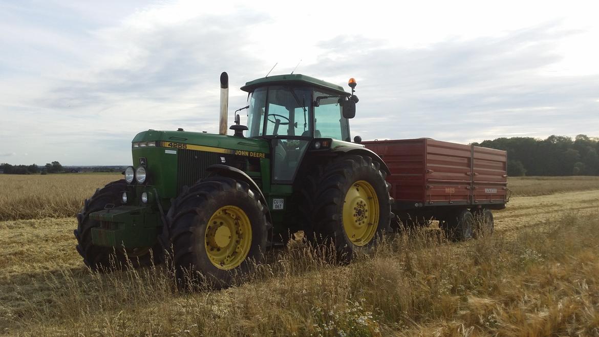 John Deere 4255 billede 6