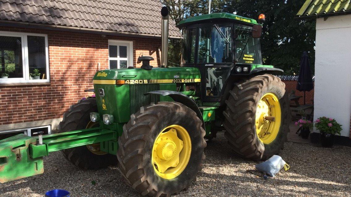 John Deere 4240S billede 24