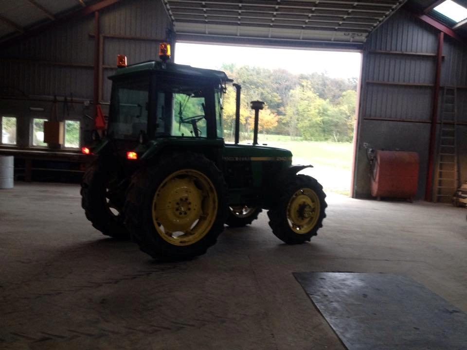 John Deere 2140 - Lige blevet smurt ind i diesel olie billede 3