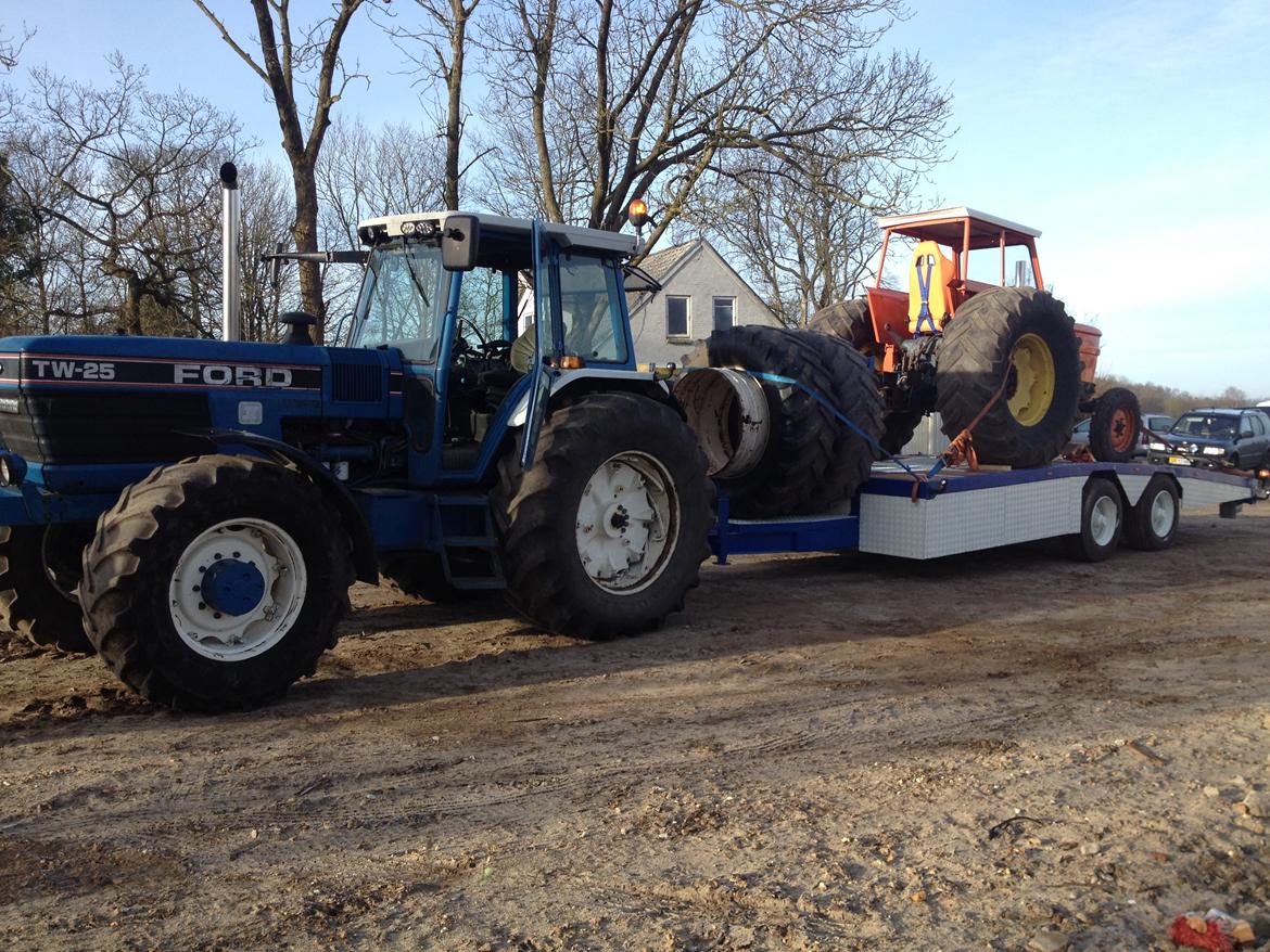 Ford tw 25 billede 1