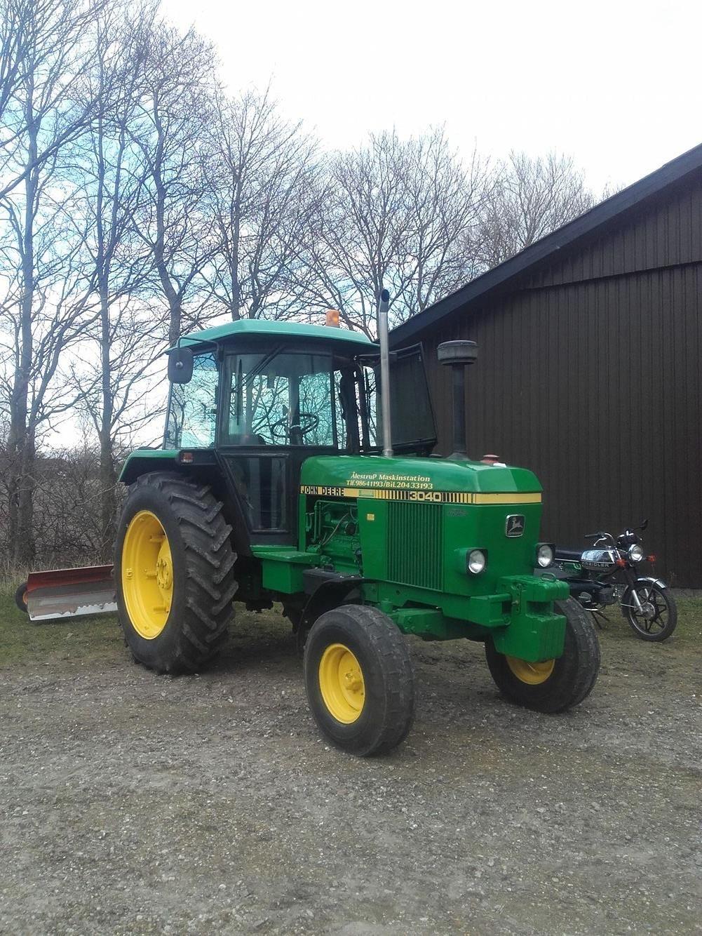 John Deere 3040 billede 1