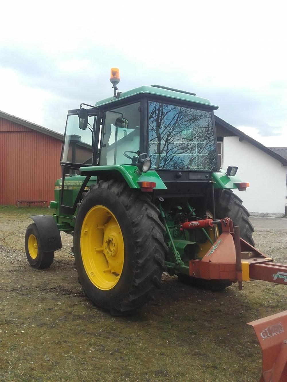 John Deere 3040 billede 11