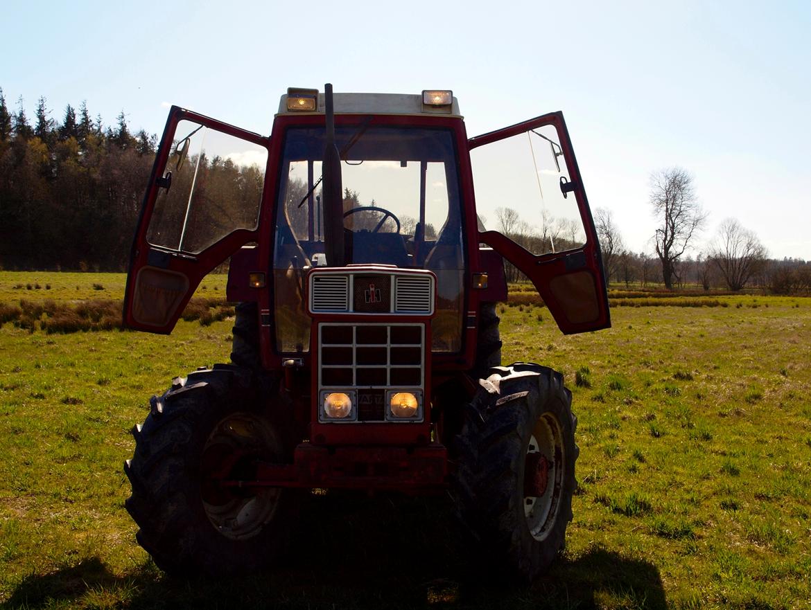 International Harvester 844XL billede 12