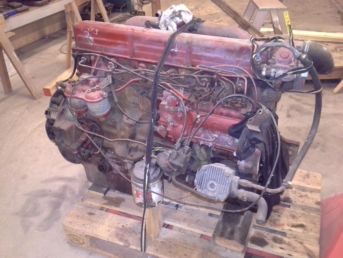Fordson County Super Six - En Cargo-motor som ellers var øremærket som reservemotor til trækkeren kom i Countyen billede 20